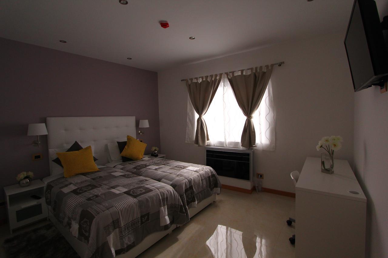 Morenos Boutique Hotel Mindelo Extérieur photo